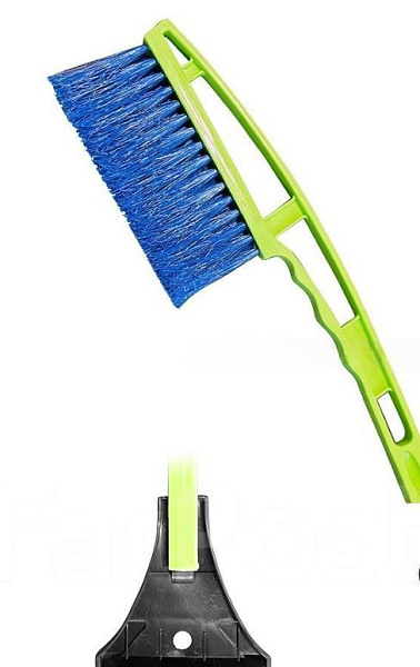 Щетка для снега со съемным скребком ГЛАВДОР GL-906  42 см.