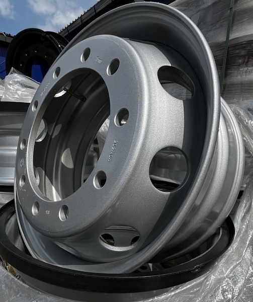 YZ  9 x 22,5 10 x 335 ET 175 DIA 281 S